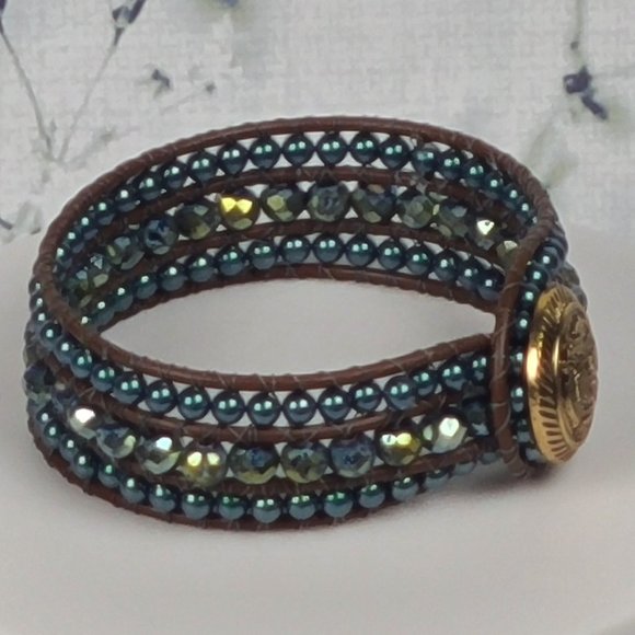 Emeral Green Glitter Bracelet - Picture 2 of 7